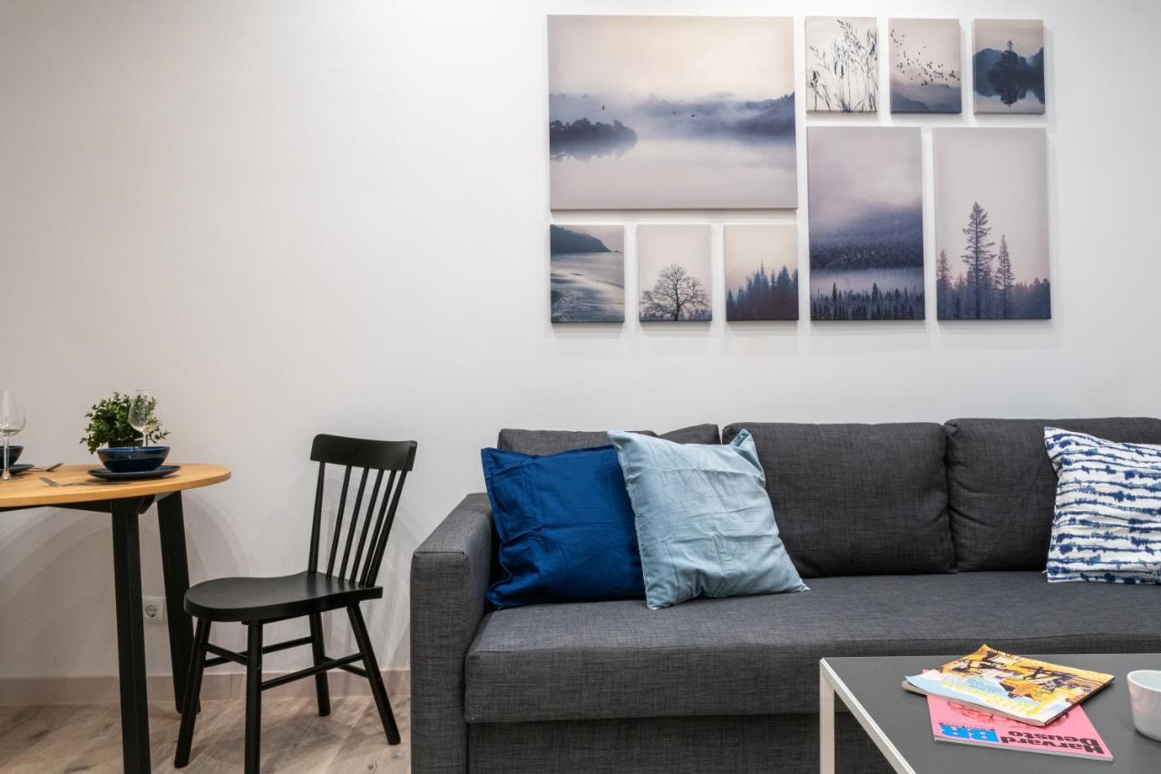 Cozy Studio Apartment 5 Min From Camp Nou Barcelona Exterior photo